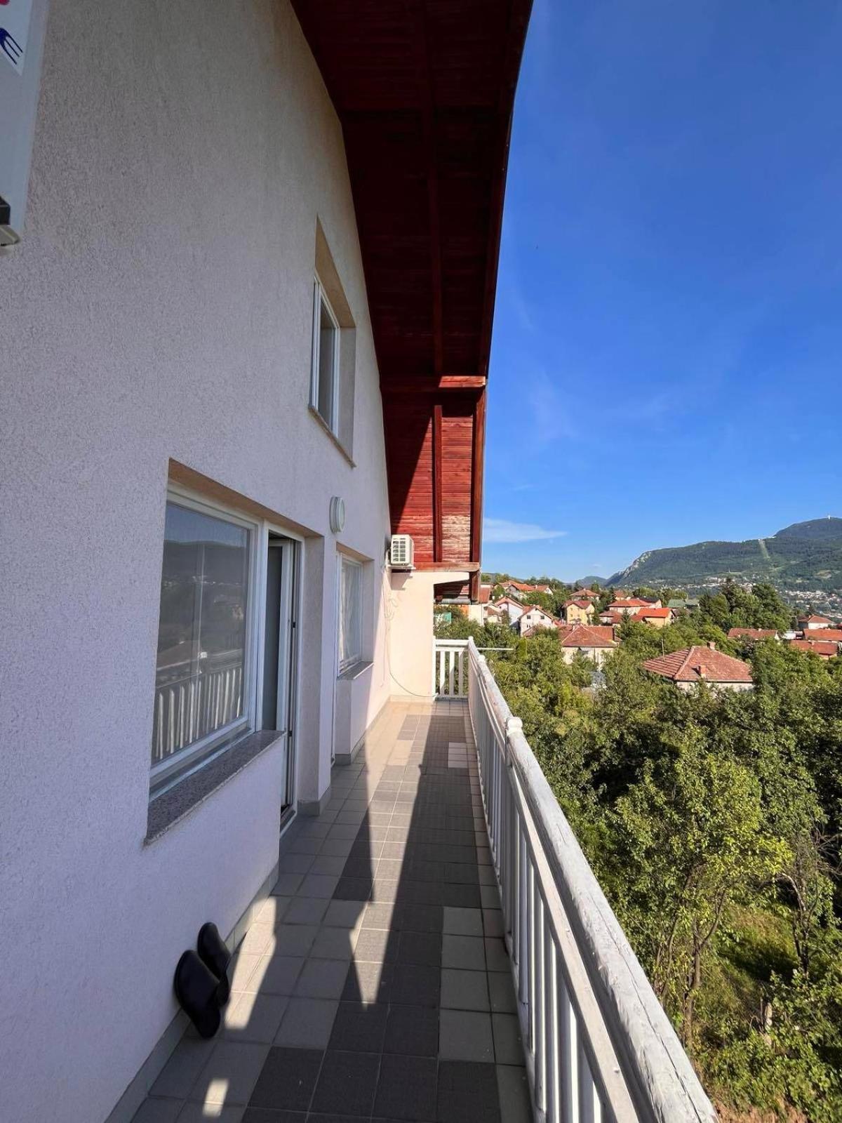 Villa Sunny Side Saraievo Exterior foto